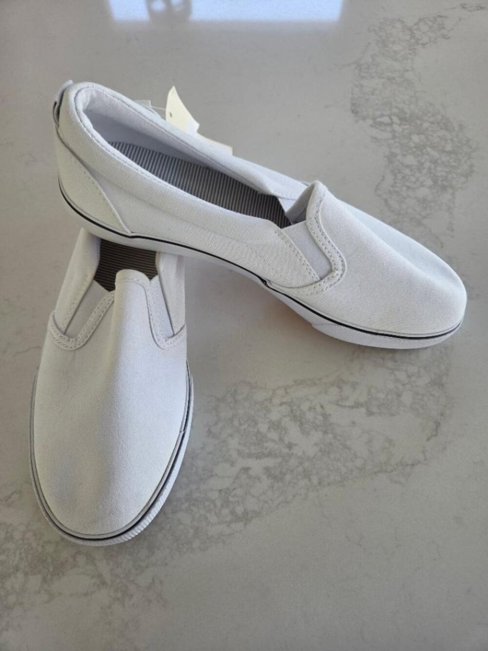 A New Day New With Tags White Canvas Slip On Sneakers sz 9W